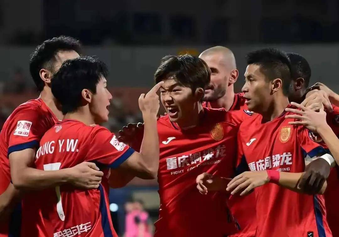 关于中国球员雄起：中超联赛赛场震撼的信息