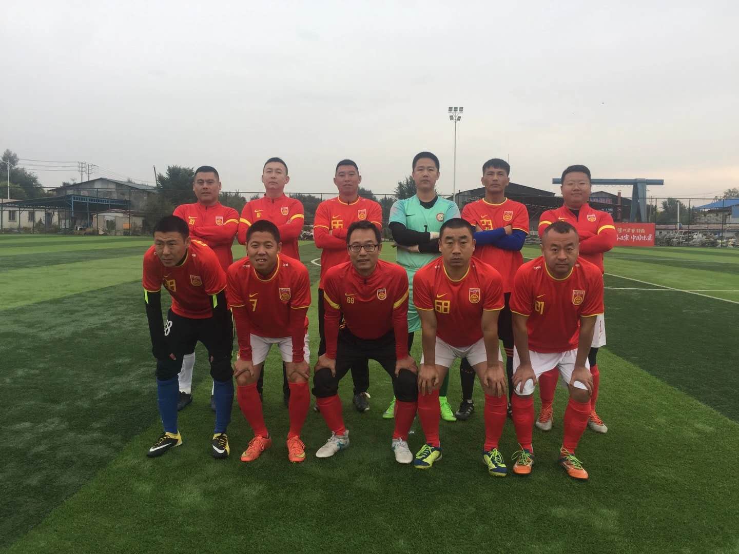 包含中国足球顶级联赛经历近期一场惊心动魄的较量的词条